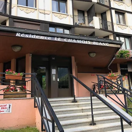 Le Prince Des Neiges Apartment