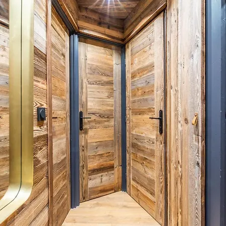 Le Prince Des Neiges Apartment *